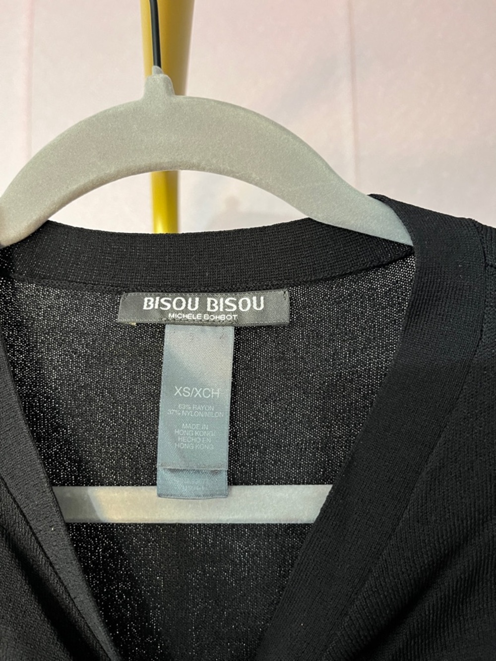 Bisou Bisou Black Short-Sleeve Ruched Button-Up Knit Top - Picture 2 of 4